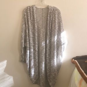 Black and white knit kimono